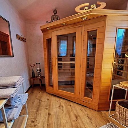 Large Detached Holiday Home In Muhr ภายนอก รูปภาพ